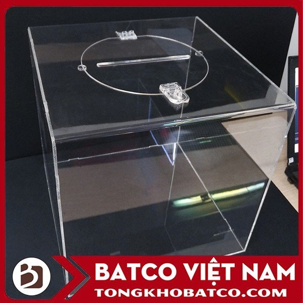 Gia công hộp mica tại Batco Việt Nam