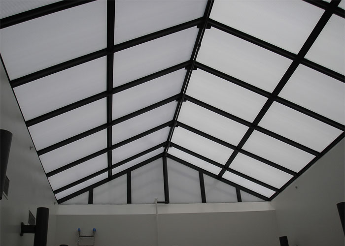 tấm polycarbonate