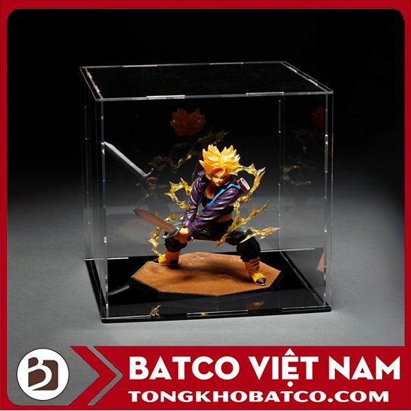 ACRYLIC FIGURE DISPLAY BOXES