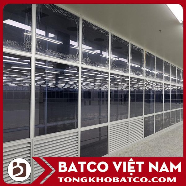 PLASTIC WALL PARTITIONS FOR CLEANROOMS